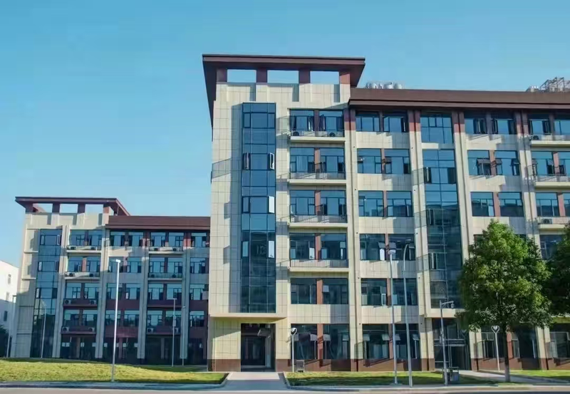 1758772035652087455.png 2.png